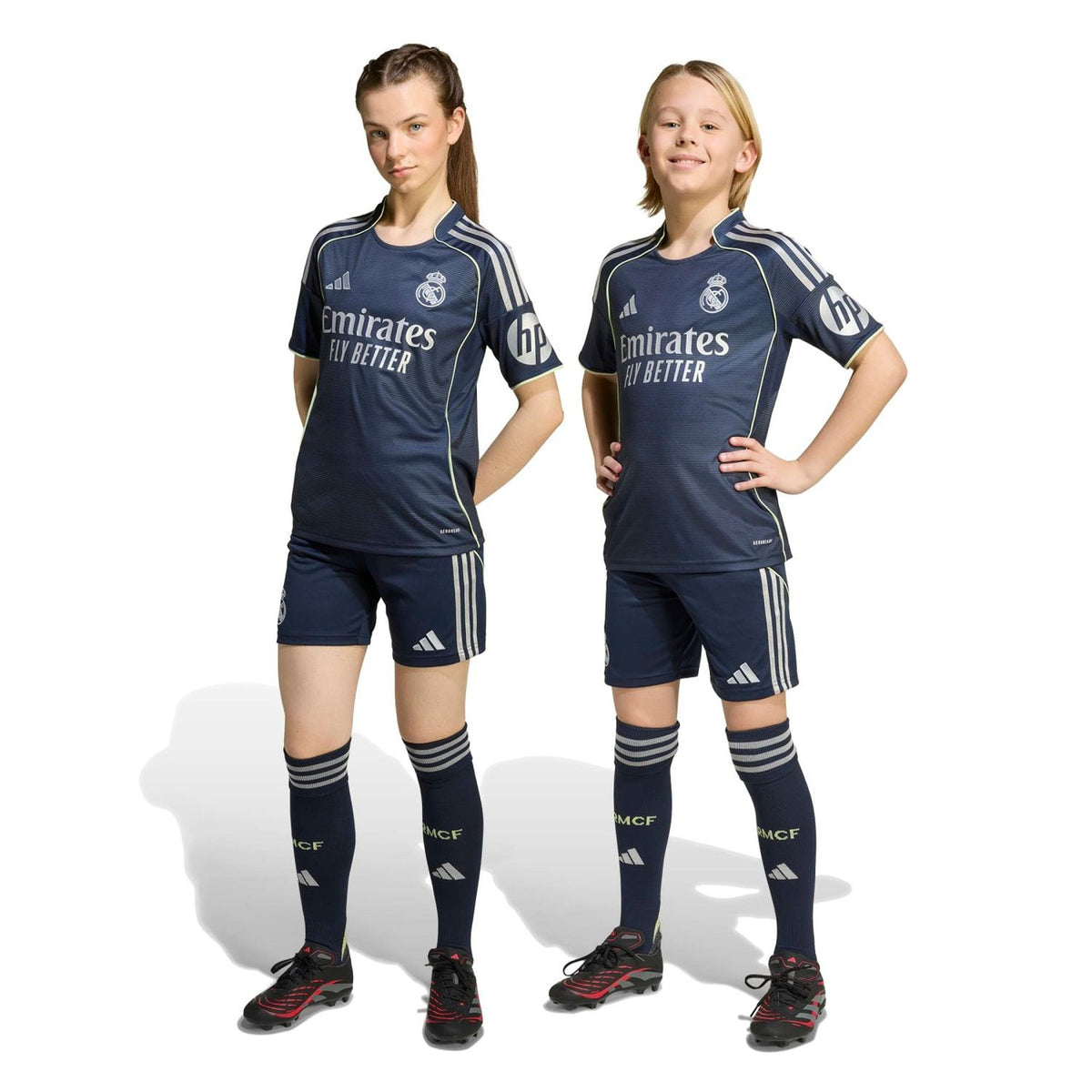 MBAPPÉ #10 Real Madrid 25/26 Kid's Away Mini-Kit