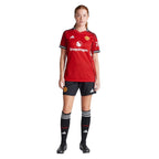 B.FERNANDES #8 Manchester United 25/26 Women's Home Shirt - PL Font