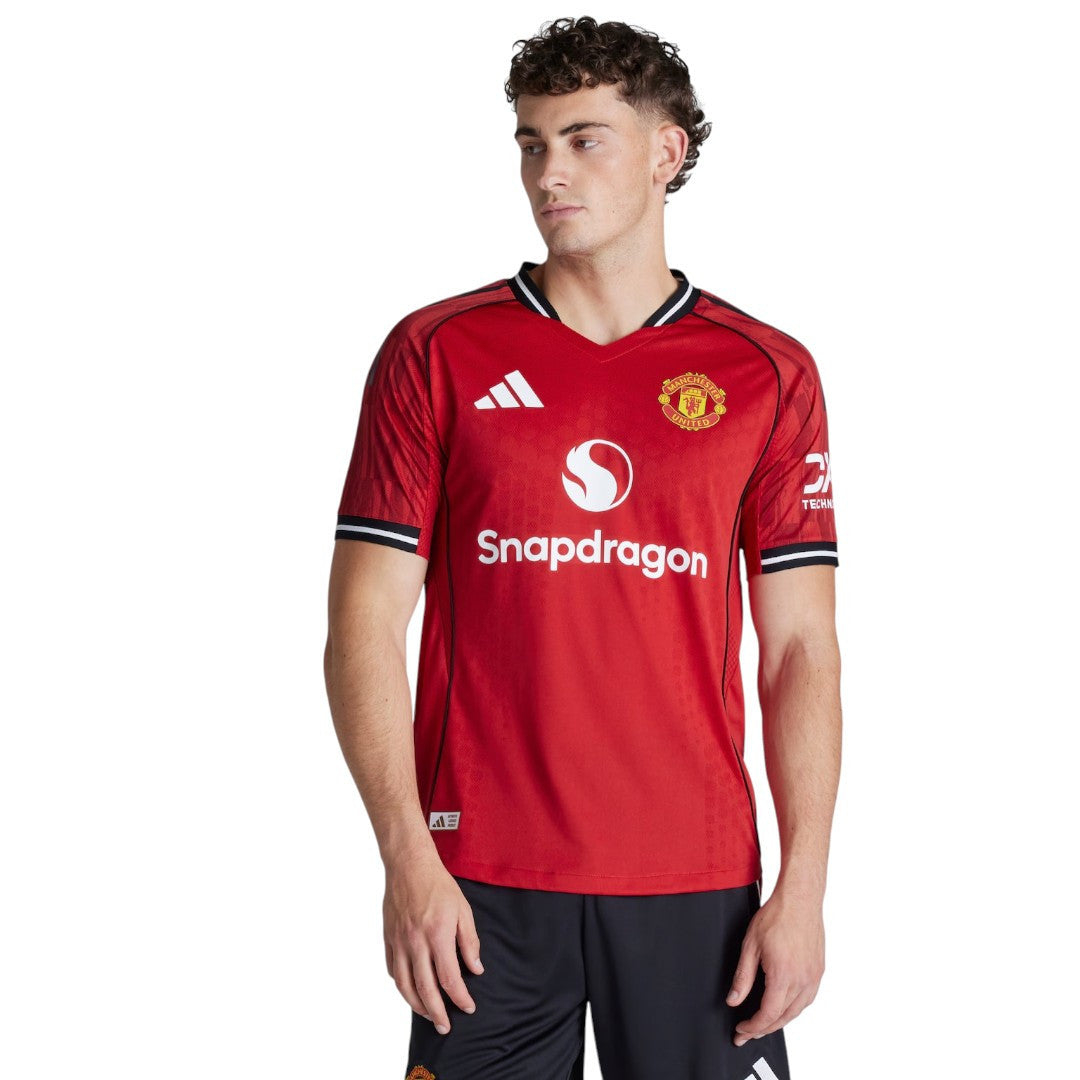 B.FERNANDES #8 Manchester United 25/26 Authentic Men's Home Shirt - PL Font
